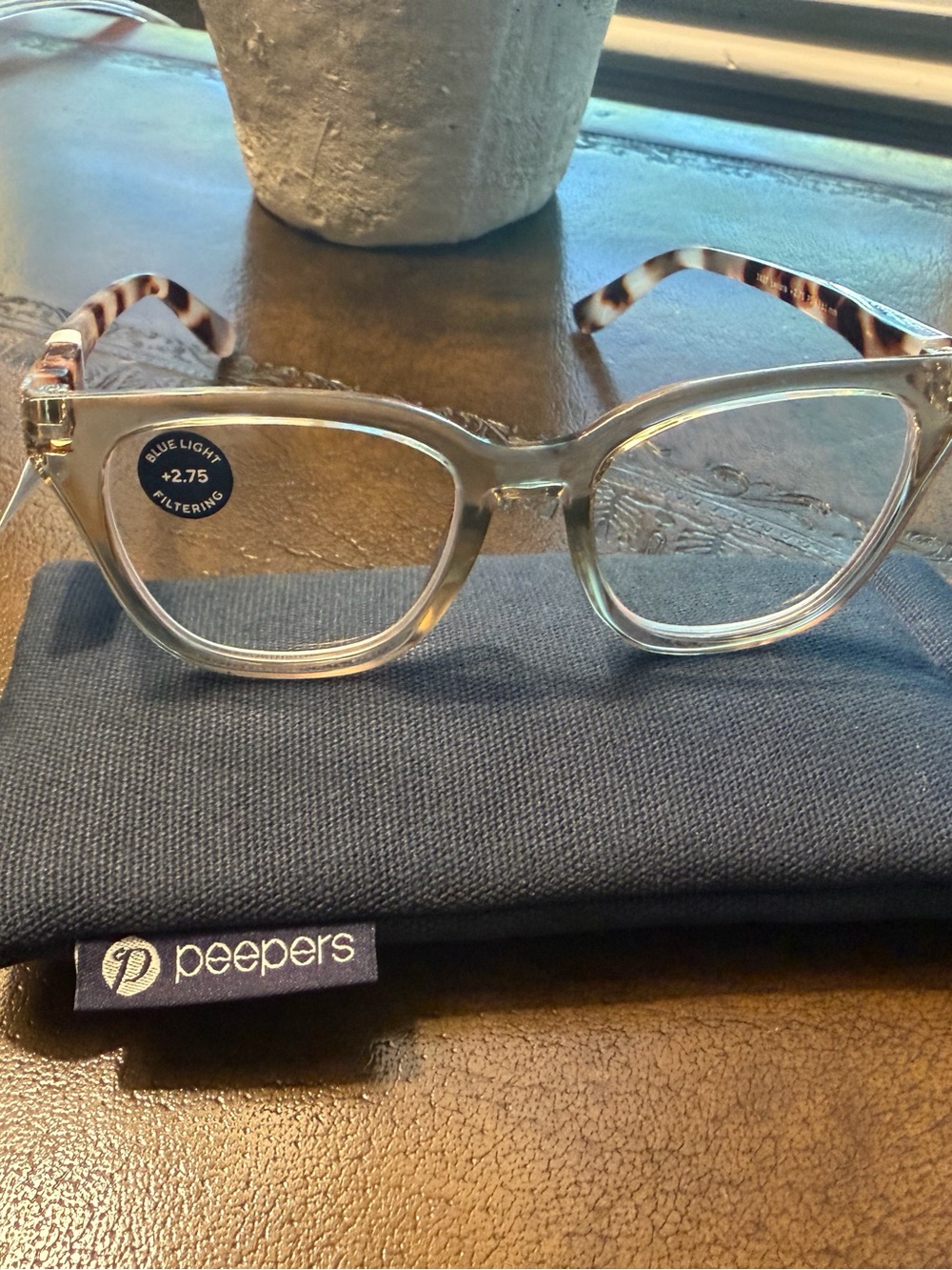 NEW peepers